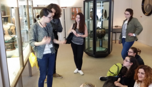 Visite de l'exposition: De Rouge et de Noir. Les vases grecs de la collection de Luynes