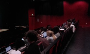 Un atelier interactif: quand des tableaux permettent de confronter des points de vue et de partager des émotions