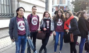 Le BDE au petit matin, une aide précieuse pour les professeurs organisateurs.